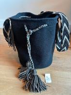 Handgemaakte zwarte rugtas.  Colombiaanse inheemse vrouwen, Verzenden, Nieuw, Zwart, Schoudertasje