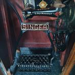 Antieke Singer naaimachine met houten kast, Ophalen