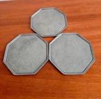 3 vintage grote bewerkte tinnen onderzetters, Ophalen of Verzenden, Zo goed als nieuw