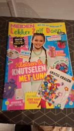 Meiden Lekker Zelf Doen - DIY Magazine met kralen, Ophalen of Verzenden, Zo goed als nieuw, Damesbladen