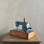 Kindernaaimachine Muller, Antiek en Kunst, Ophalen of Verzenden