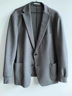 Jasje Van Gils X Dannic: sneaker-suit lijn | mt 58, Verzenden, Beige, Maat 56/58 (XL), Van Gils