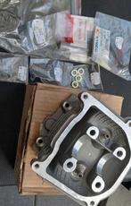 Kymco 4 takt cilinderkop compleet nieuw, Ophalen of Verzenden, Nieuw, Cilinder