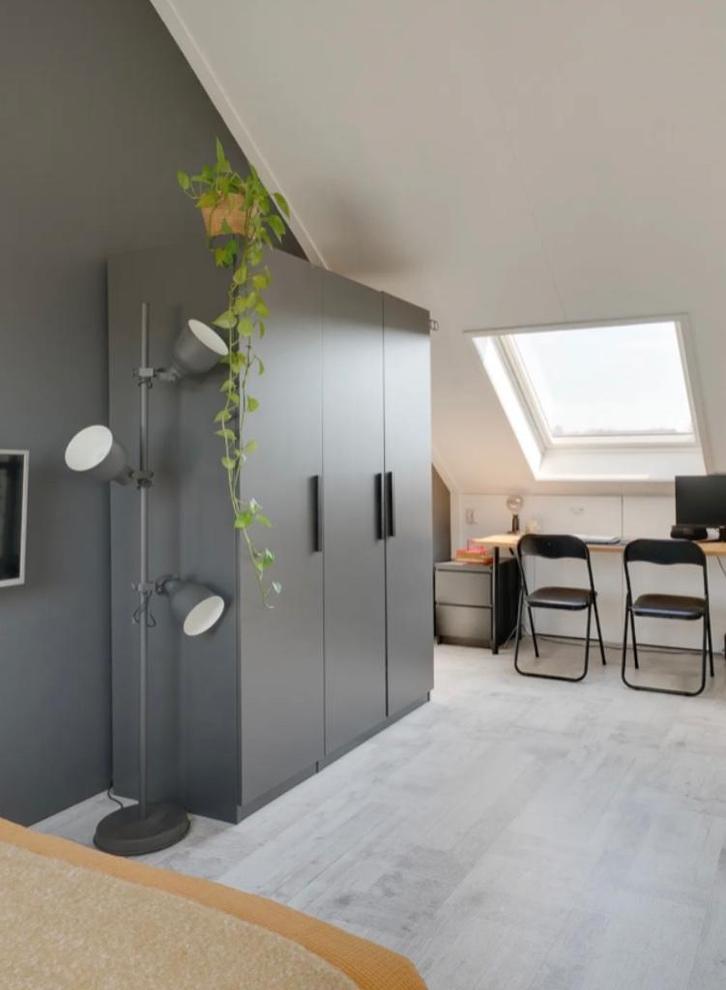 Ikea pax kast - donkergrijs, Huis en Inrichting, Kasten | Kledingkasten, Zo goed als nieuw, 200 cm of meer, 100 tot 150 cm, 50 tot 75 cm