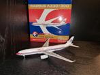 China Eastern A330-300, Phoenix Models 1/400, Ophalen of Verzenden, Zo goed als nieuw, Schaalmodel