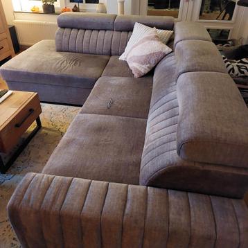 Hoekbank / Slaapbank met Opbergruimte - Zo Goed Als Nieuw! beschikbaar voor biedingen