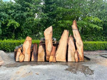 Verschillende Eiken schaaldelen / tafelbladen beschikbaar voor biedingen