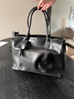 Burkely Evelyn schoudertas - 15 inch Laptoptas - Zwart, Zwart, Minder dan 40 cm, Minder dan 35 cm, Zo goed als nieuw