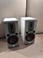Dali Ikon 1 wit boekenplank luidsprekers, Zo goed als nieuw, 120 watt of meer, Front, Rear of Stereo speakers, Ophalen