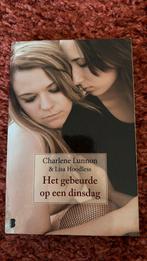 Lisa Hoodless - Het gebeurde op een dinsdag, Nederland, Lisa Hoodless; Charlene Lunnon, Ophalen, Gelezen
