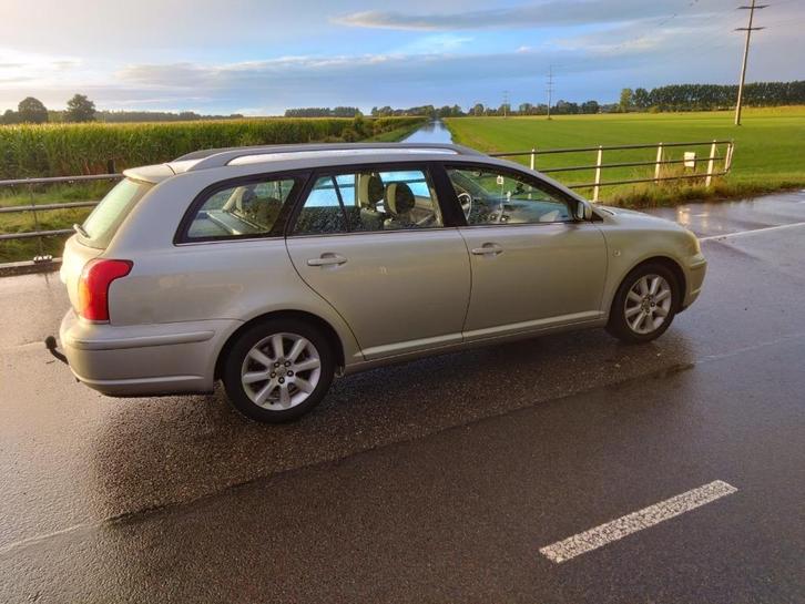 Toyota Avensis 2.0 16V Vvt-i WGN Linea Luna 2005 Grijs, Auto's, Toyota, Particulier, Avensis, ABS, Airconditioning, Boordcomputer