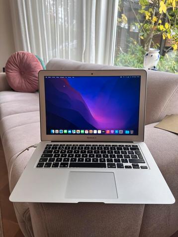 MacBook Air 13” –i5 / 4GB / 128GB SSD– Goed werkend & netjes beschikbaar voor biedingen