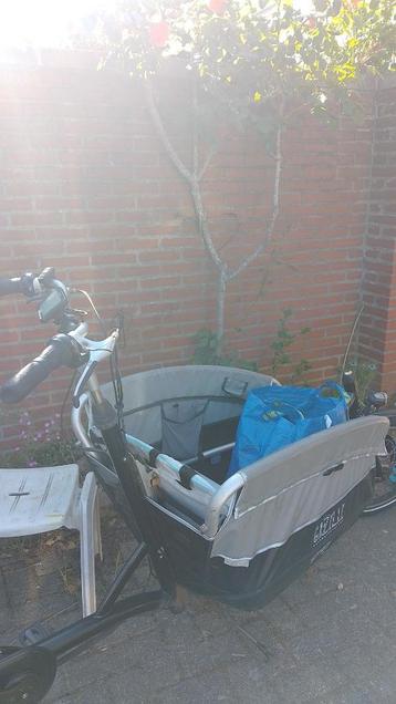 Gazelle bakfiets elektrisch gestolen  beschikbaar voor biedingen