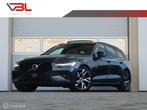 Volvo V60 2.0 T6 Recharge AWD R-Design | Panoramdak |Elek. t, Auto's, Volvo, Automaat, Gebruikt, 4 cilinders, Blauw