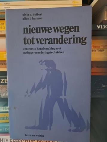 NIEUWE WEGEN TOT VERANDERING - Deibert & Harmon (1975) beschikbaar voor biedingen