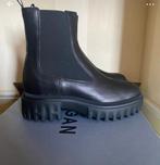 Hogan 38,5, Hogan, Ophalen of Verzenden, Nieuw, Zwart