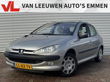 Peugeot 206 1.4-16V Gentry | Nieuw Binnen! | Clima | Trekhaa beschikbaar voor biedingen