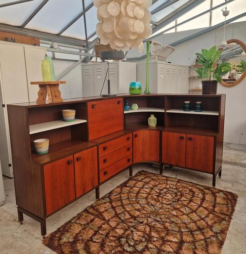 Vintage wandkast met hoekkast van Topform., Huis en Inrichting, Kasten | Dressoirs, Gebruikt, 150 tot 200 cm, 25 tot 50 cm, Ophalen