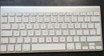 Apple draadloos toetsenbord A1314, Computers en Software, Toetsenborden, Ophalen, Qwerty, Gebruikt, Draadloos
