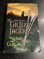 De Grijze Jager - De Ruïnes van Gorlan, Boeken, Kinderboeken | Jeugd | 10 tot 12 jaar, Gelezen, John Flanagan, Ophalen of Verzenden