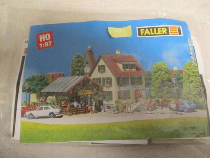 Faller Pension Baren no 130269, Hobby en Vrije tijd, Modeltreinen | H0, Nieuw, Brug, Tunnel of Gebouw, Gelijkstroom of Wisselstroom