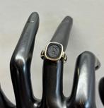 Familie wapen zegelring onyx 14k gouden dames vintage retro, Sieraden, Tassen en Uiterlijk, Voordeelsieraden, Ophalen of Verzenden