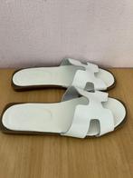 Ruilen nieuwe Hermes Slippers Dames - Maat 38, Slippers, Wit, Nieuw, Ophalen of Verzenden