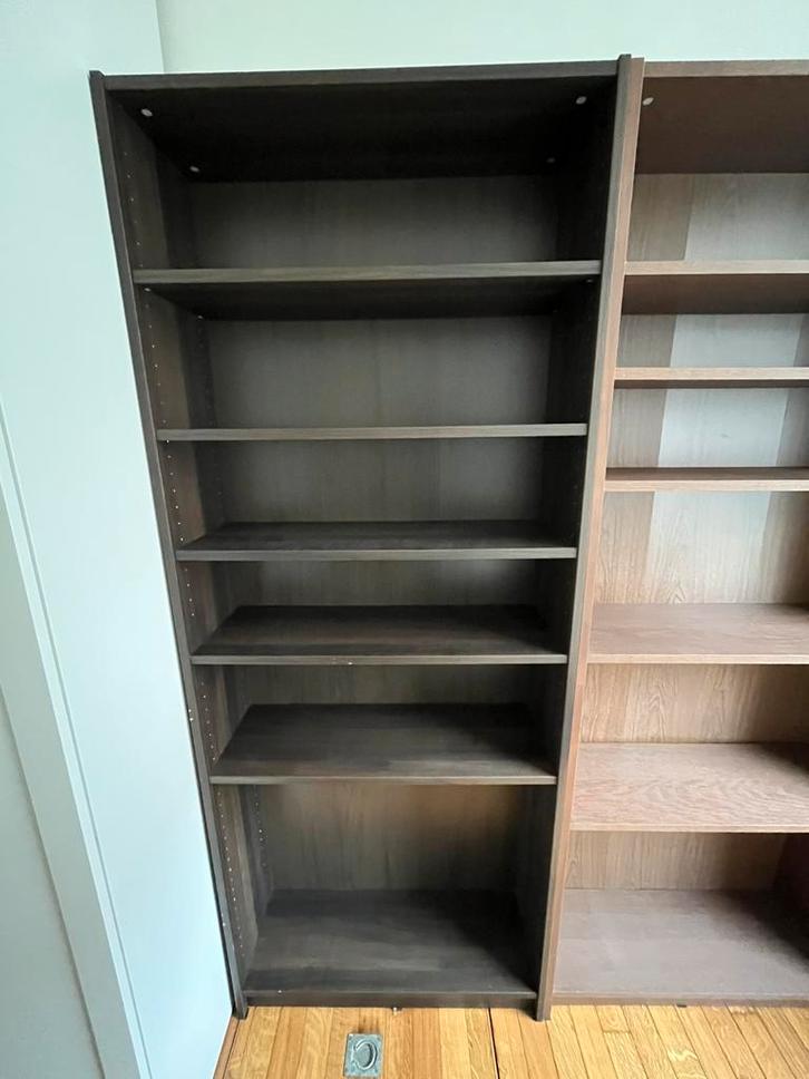 Ikea | Billy - Boekenkast - Donkerbruin, Huis en Inrichting, Kasten | Roldeurkasten en Archiefkasten, Gebruikt, 200 cm of meer