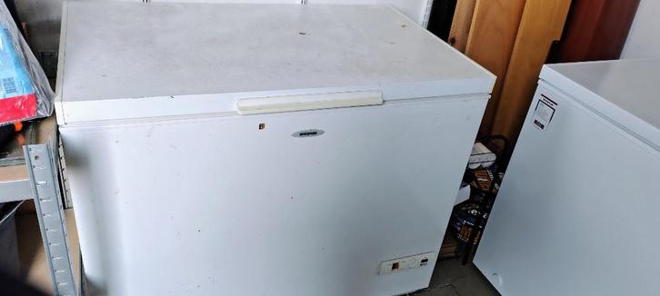 gratis oude vrieskist, 188 liter, Witgoed en Apparatuur, Vriezers en Diepvrieskisten, Gebruikt, Vrijstaand, Vrieskist, 85 tot 120 cm