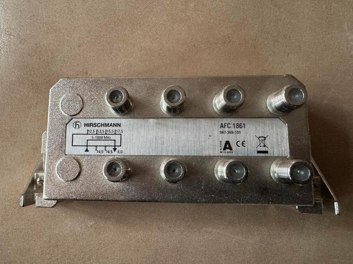 Hirschmann AFC 1861 6-voudige multitap met doorvoer AFC1861, Audio, Tv en Foto, Televisie-accessoires, Zo goed als nieuw, Ophalen of Verzenden