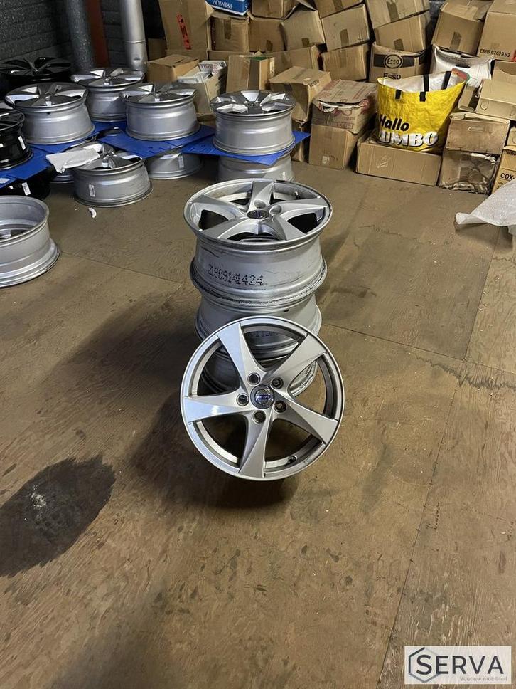 Volvo 'Hera' velgen, Auto-onderdelen, Banden en Velgen, Velg(en), Personenwagen, Gebruikt, Ophalen