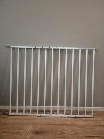 Traphekje 60-107 cm beschikbaar voor biedingen