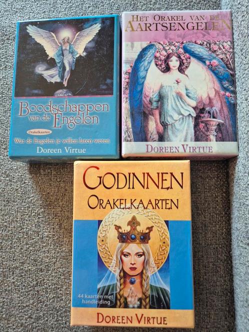 Doreen Virtue Orakelkaarten - 3 Sets, Boeken, Esoterie en Spiritualiteit, Zo goed als nieuw, Tarot of Kaarten leggen, Ophalen of Verzenden