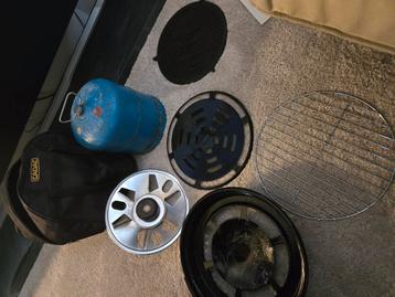 Camping gasstel cadac safari chef met gastank  beschikbaar voor biedingen