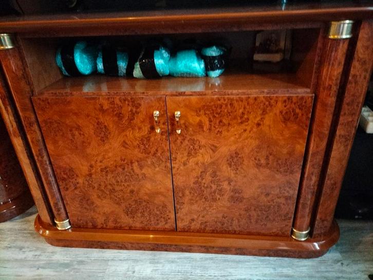 Tv kast, Antiek en Kunst, Antiek | Meubels | Kasten, Ophalen