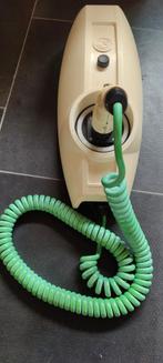 EV box voor electrische/ hybride auto met bevestiging!, Auto diversen, Laadpalen, Ophalen of Verzenden, Zo goed als nieuw, Laadpaal