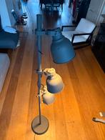IKEA Hektar Vloerlamp - 3 Spots - Donkergrijs, Huis en Inrichting, Lampen | Vloerlampen, Ophalen, Gebruikt, Metaal, 150 tot 200 cm