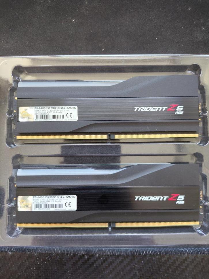 G.SKILL TRIDENT Z5 RGB DDR5-6400 2x16GB (32GB) BLACK, Computers en Software, RAM geheugen, Zo goed als nieuw, Desktop, 32 GB, DDR5