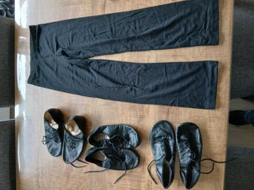 Dansbroek en dansschoenen  beschikbaar voor biedingen