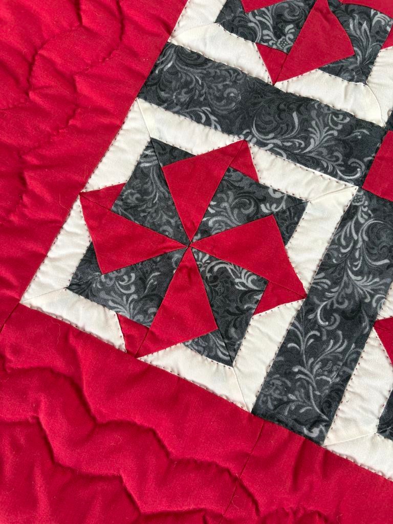 Handgemaakte Quilt 3YD Bravo Patroon - Wanddecoratie, Ophalen of Verzenden