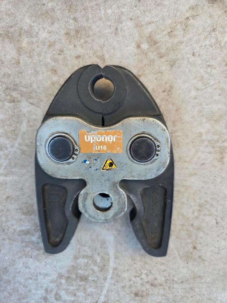 Uponor persbek u16 origineel, Doe-het-zelf en Verbouw, Gereedschap | Machine-onderdelen en Toebehoren, Ophalen of Verzenden