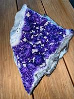 Amethist met calciet Uruguay AAA+, Ophalen of Verzenden, Mineraal