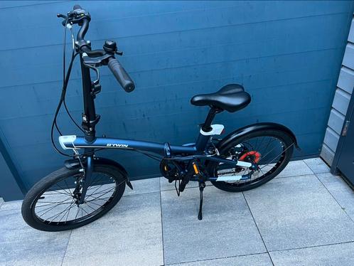 btwin vouwfiets tilt 500 bijna nieuw, Fietsen en Brommers, Fietsen | Vouwfietsen, Zo goed als nieuw, 20 inch of meer, Totaal opvouwbaar