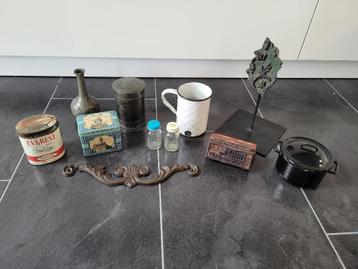 diversen brocante beschikbaar voor biedingen