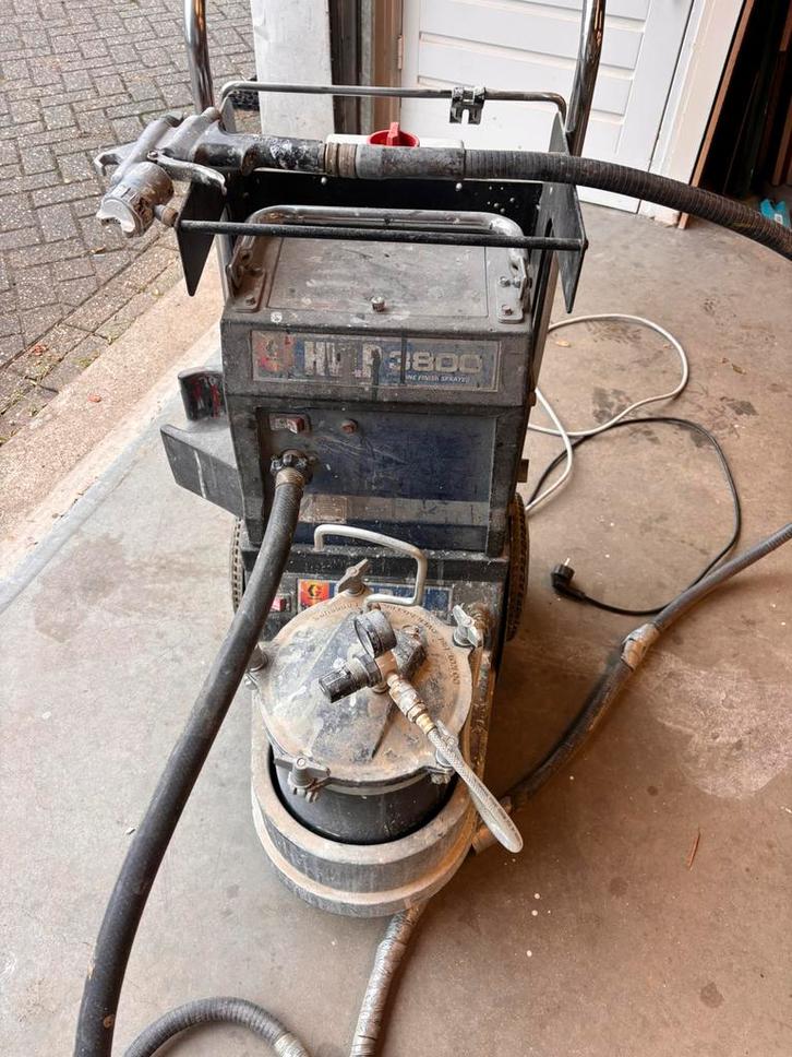 Graco HVLP 3800 met drukvat op kar + Apollo Atomizer 7500, Doe-het-zelf en Verbouw, Schildersmaterialen, Gebruikt, Verfspuit of Verfpomp