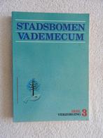 Stadsbomen Vademecum Deel 3 - Verzorging, Boeken, Ophalen of Verzenden, Zo goed als nieuw