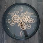 Radarklok wereldkaart "Carta" zwart/bronze Ø 61 cm, Huis en Inrichting, Ophalen of Verzenden, Gebruikt, Wandklok