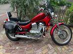 Motor Suzuki intruder 800 (rood), Cardan-aandrijving, 2 cilinders, Chopper, Particulier
