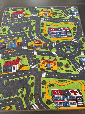 Te koop; Speelkleed beschikbaar voor biedingen