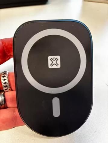 NIEUW! XtremeMac draadloze autolader magnetisch € 23,99 beschikbaar voor biedingen